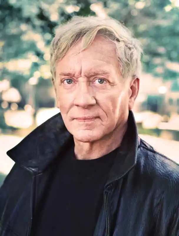 Bryan E. Robinson
Author and Psychotherapist 