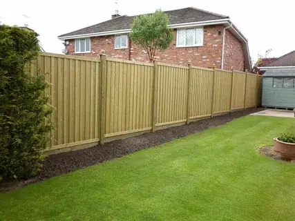 6 Environmental Benefits Of Staining A Fence