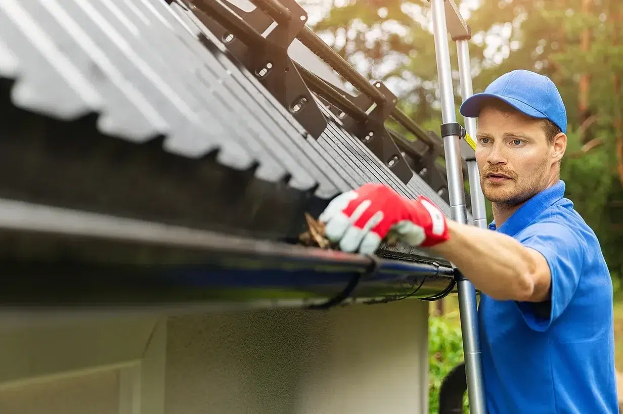 cropped-Top-Eavestrough-Gutter-Cleaning-Services-in-Richmond-Hill.webp Providing Top Eavestrough & Gutter Cleaning Services in Richmond Hill