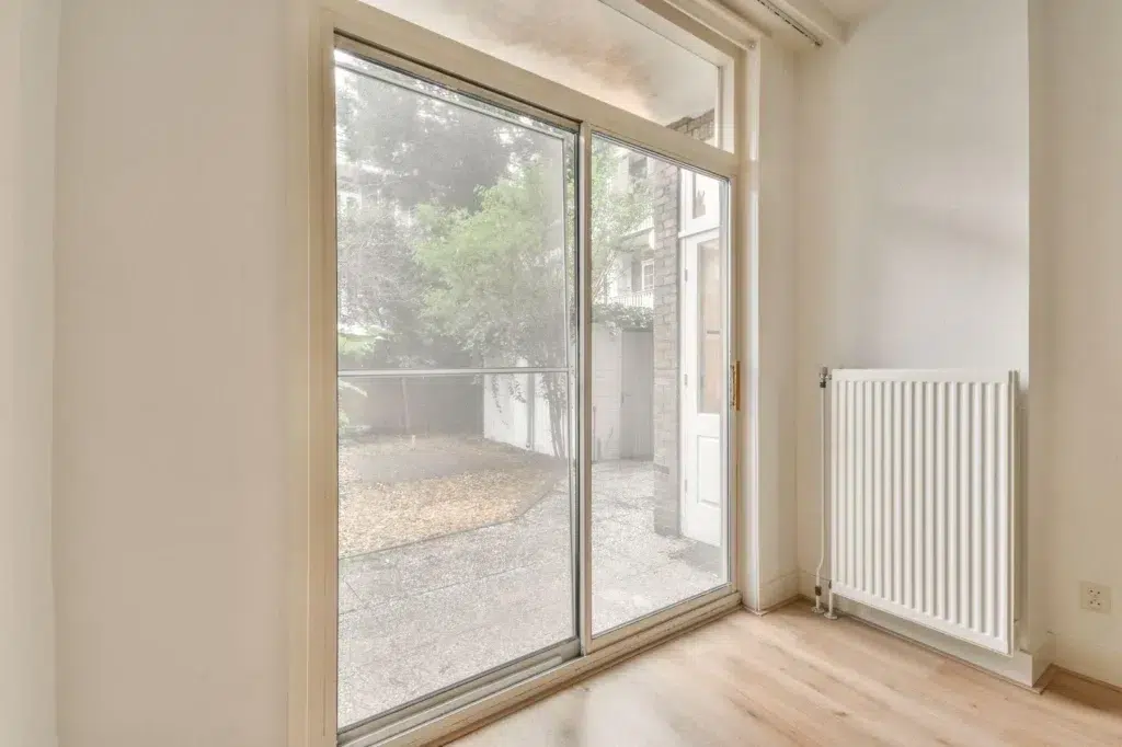 Guide on Can Sliding Screen Doors Be Repaired?