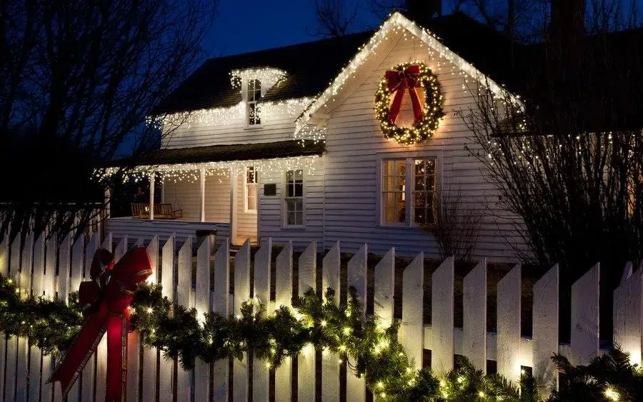 Guide on Incorporate Warm Lighting