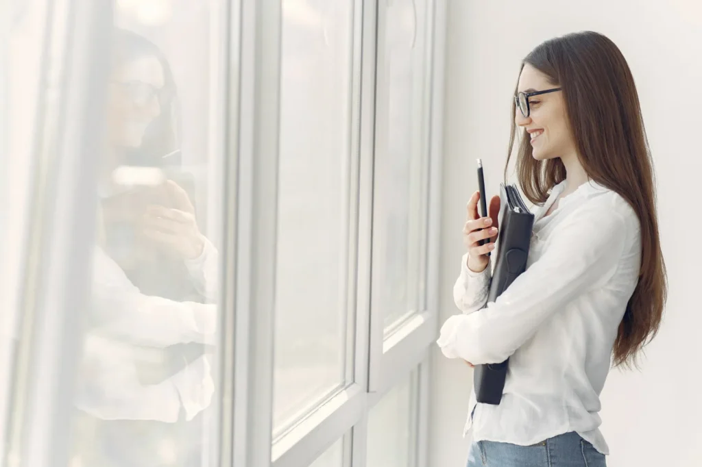 Trust in a Company to hire to buy windows