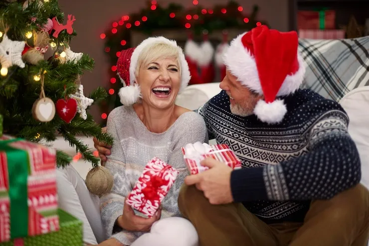 2024 Gift Guide for seniors